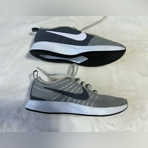 Women’s Nike Dualtone Racer - Picture 1 of 6